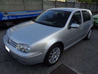 VOLKSWAGEN Golf usata, con Airbag