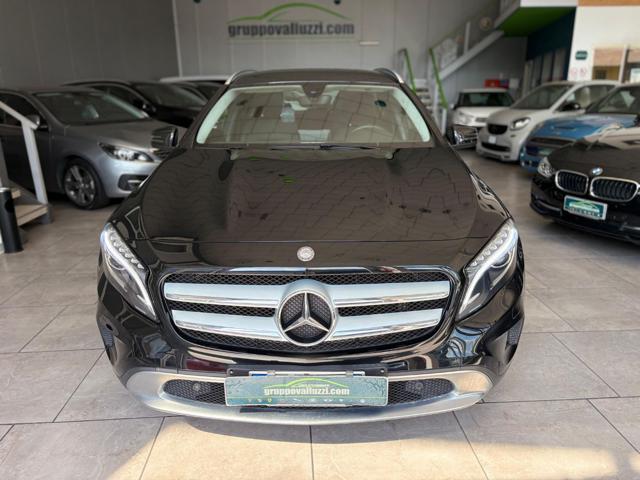 MERCEDES-BENZ GLA 180 usata, con Airbag