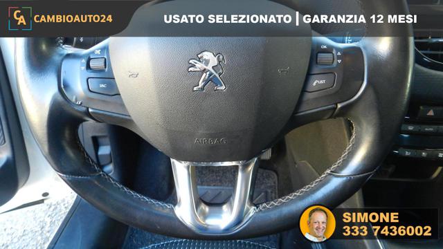 PEUGEOT 208 usata, con Volante in pelle