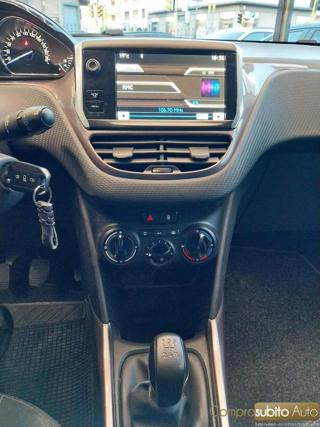 PEUGEOT 2008 usata, con Airbag testa