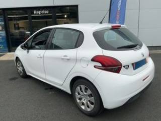 PEUGEOT 208 usata, con Airbag