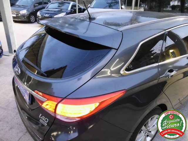 HYUNDAI i40 usata, con Luci diurne