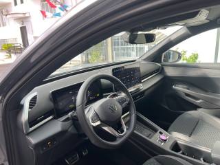 VOLKSWAGEN T-Roc usata, con Telecamera per parcheggio assistito