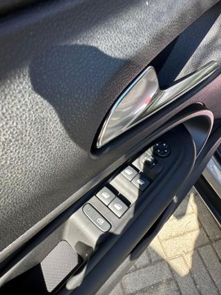 JEEP Avenger usata, con Cruise Control