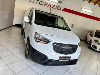 OPEL Combo usata, con Airbag Passeggero