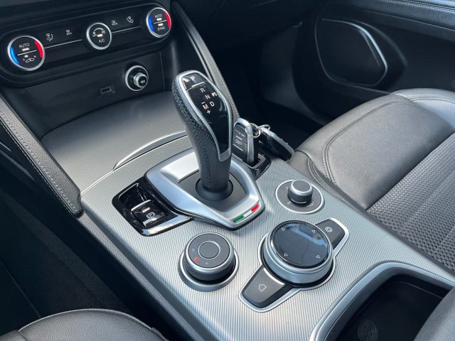 ALFA ROMEO Stelvio usata, con Cerchi in lega