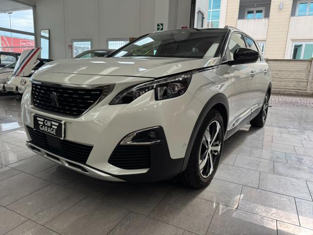 PEUGEOT 5008 usata, con Autoradio