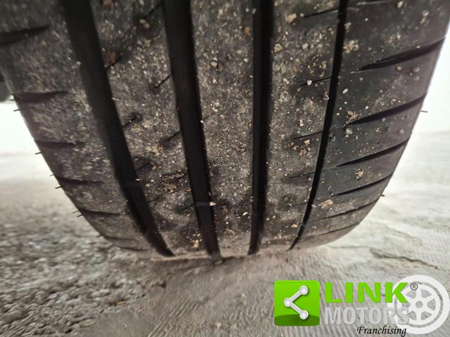 FORD Fiesta usata, con Controllo automatico clima