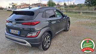 HYUNDAI Kona usata, con Airbag