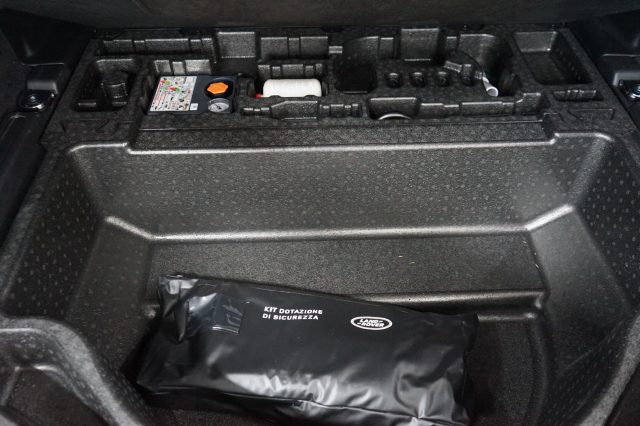 LAND ROVER Discovery Sport usata 35