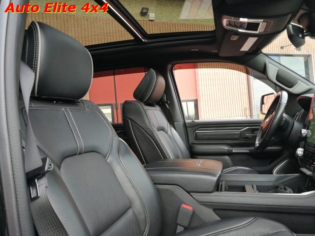 DODGE RAM usata, con Touch screen