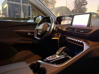 PEUGEOT 3008 usata, con Autoradio
