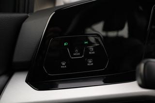 VOLKSWAGEN Golf usata, con Supporto lombare