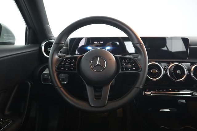 MERCEDES-BENZ A 180 usata 5
