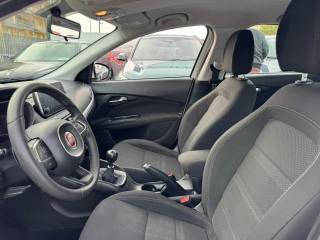 FIAT Tipo usata, con Controllo automatico clima