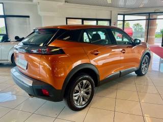 PEUGEOT 2008 usata, con Autoradio