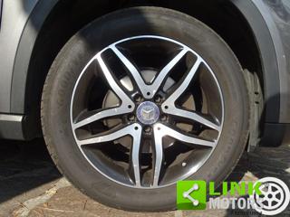 MERCEDES-BENZ GLA 200 usata, con Sedile posteriore sdoppiato