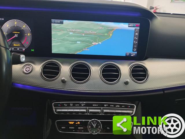 MERCEDES-BENZ E 220 usata 23