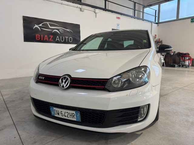 VOLKSWAGEN Golf usata, con Autoradio