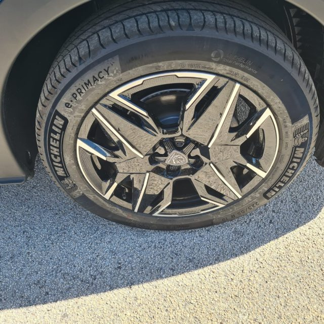 PEUGEOT 3008 usata, con Controllo trazione