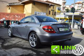 MERCEDES-BENZ SLK 200 usata, con USB