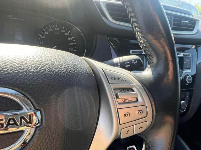 NISSAN Qashqai usata, con Controllo automatico clima