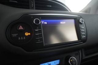 TOYOTA Yaris usata 8