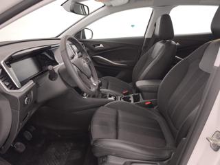 OPEL Grandland usata, con Controllo automatico clima
