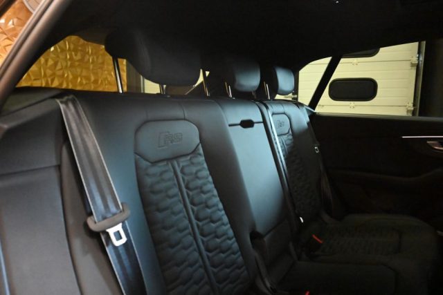 AUDI RS Q8 usata 36