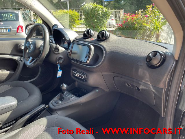 SMART ForTwo usata, con USB
