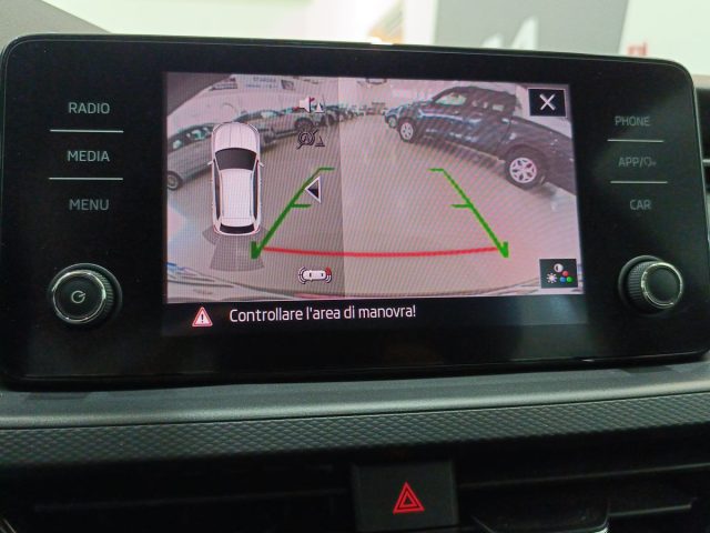 SKODA Kamiq usata, con Bracciolo