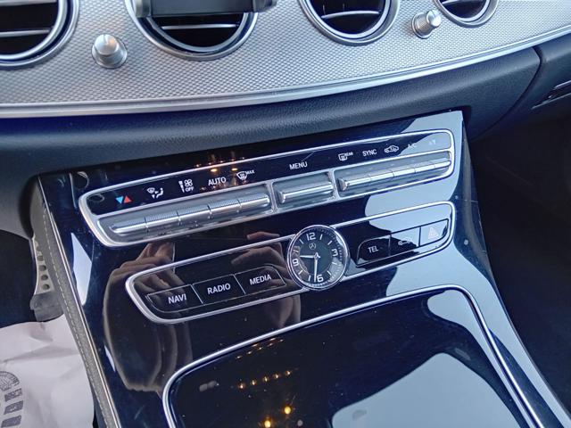 MERCEDES-BENZ E 220 usata, con Sistema di navigazione