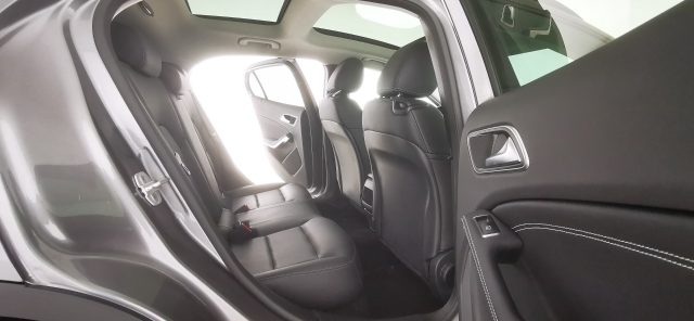 MERCEDES-BENZ GLA 200 usata, con Limitatore di velocità