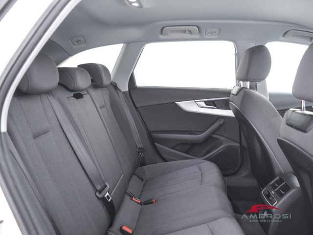 AUDI A4 allroad usata 10