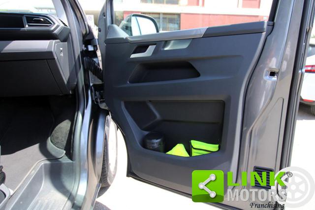 VOLKSWAGEN Multivan usata 31