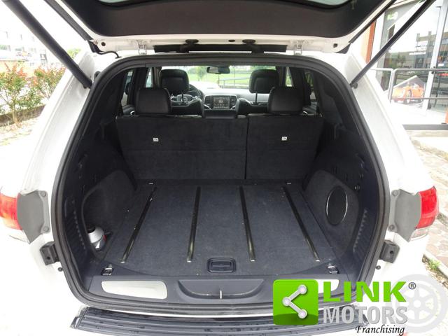 JEEP Grand Cherokee usata, con Autoradio digitale