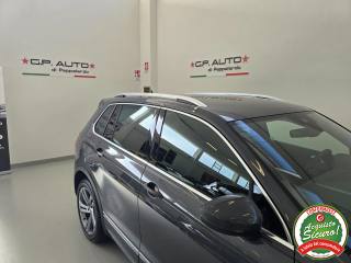 VOLKSWAGEN Tiguan usata, con Leve al volante