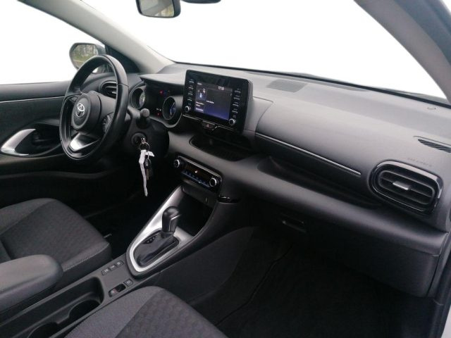 TOYOTA Yaris usata, con Sensore di pioggia