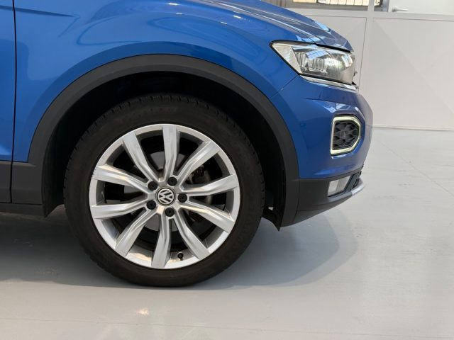 VOLKSWAGEN T-Roc usata, con USB