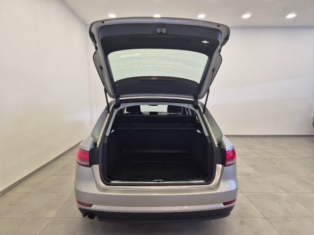 AUDI A4 usata, con Monitoraggio pressione pneumatici