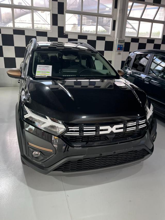 DACIA Jogger usata, con Bluetooth