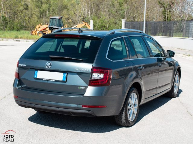 SKODA Octavia usata, con Autoradio