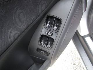 MERCEDES-BENZ C 200 usata 31