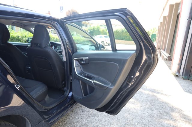 VOLVO V60 usata 115
