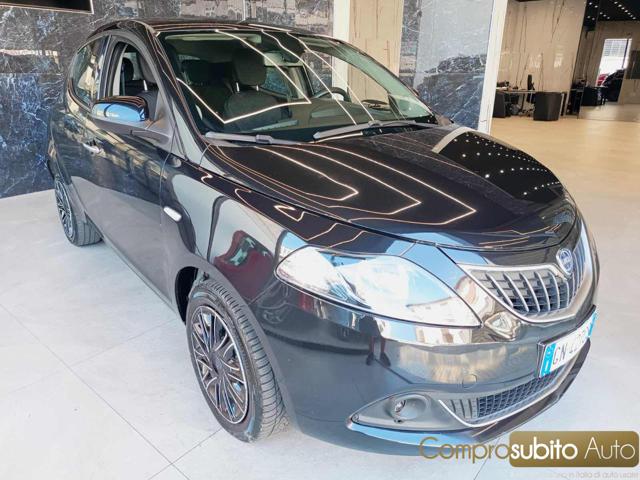 LANCIA Ypsilon usata, con Airbag Passeggero