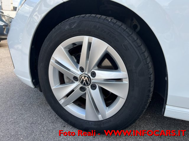 VOLKSWAGEN Golf usata, con Autoradio digitale