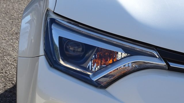 TOYOTA RAV 4 usata, con Bracciolo