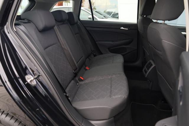 VOLKSWAGEN Golf Variant usata, con Climatizzatore