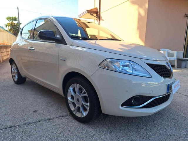 LANCIA Ypsilon usata, con Alzacristalli elettrici