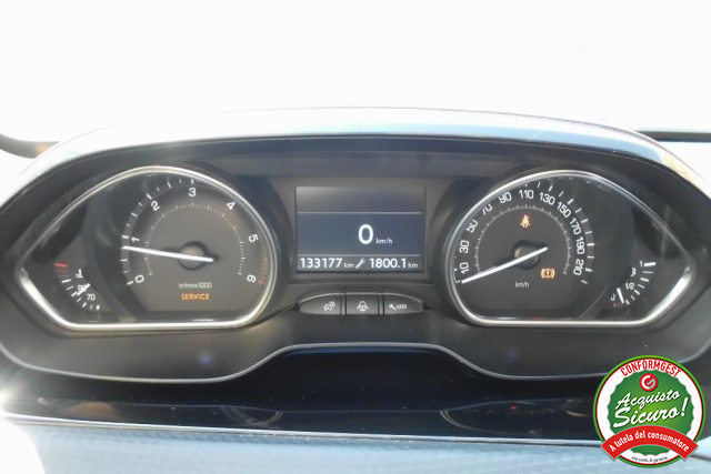 PEUGEOT 2008 usata, con Lettore CD
